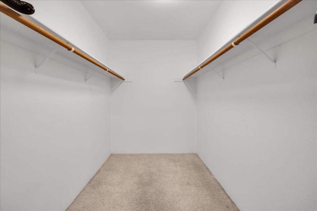 1491 Sunflower Circle N Property Photo 13