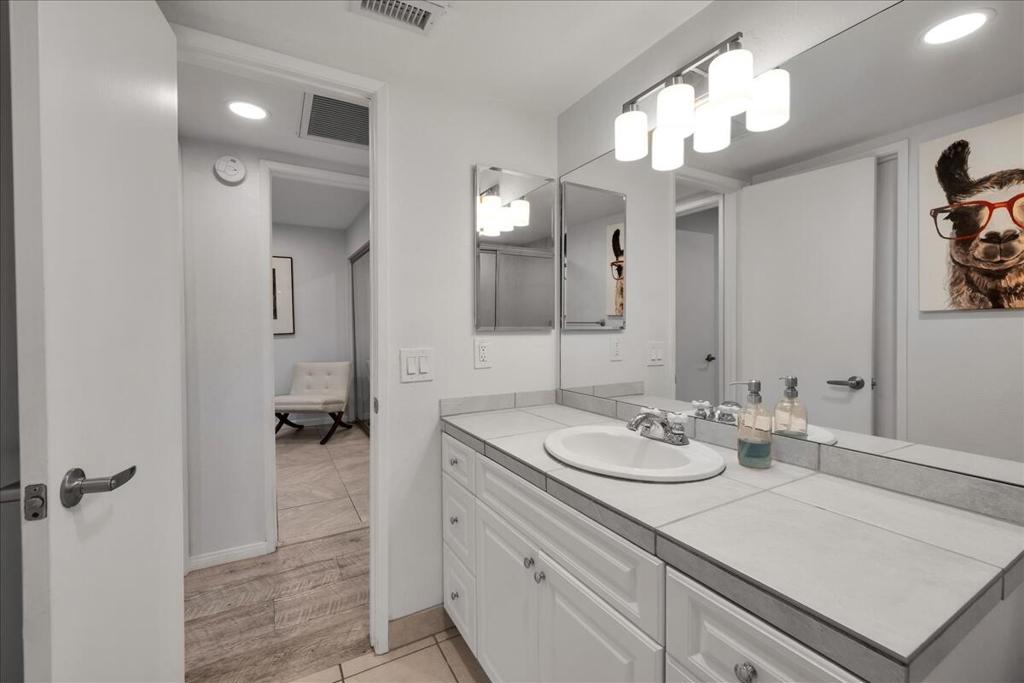 1491 Sunflower Circle N Property Photo 15