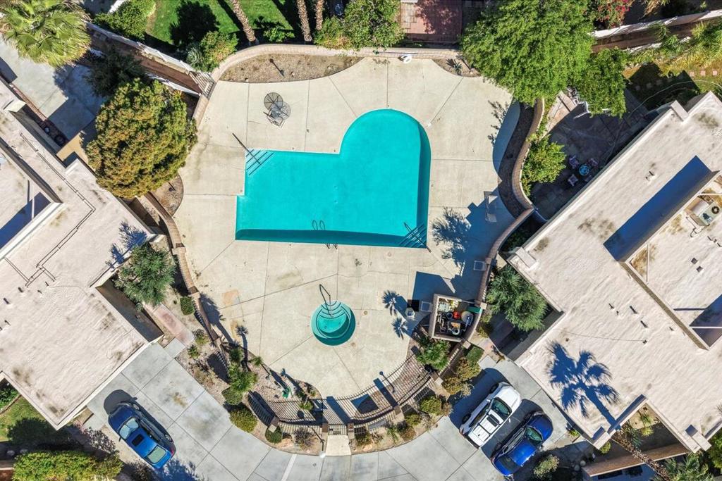 1491 Sunflower Circle N Property Photo 29