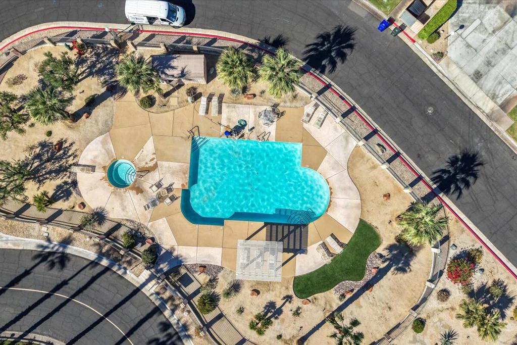 1491 Sunflower Circle N Property Photo 45