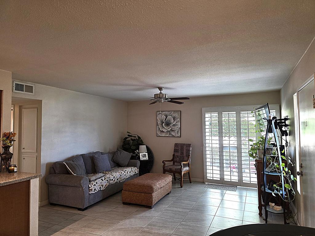 1444 Sunflower Circle N Property Photo 7