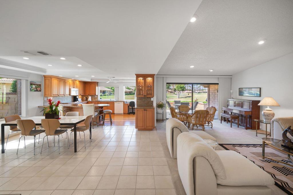 38 Conejo Circle Property Photo 7