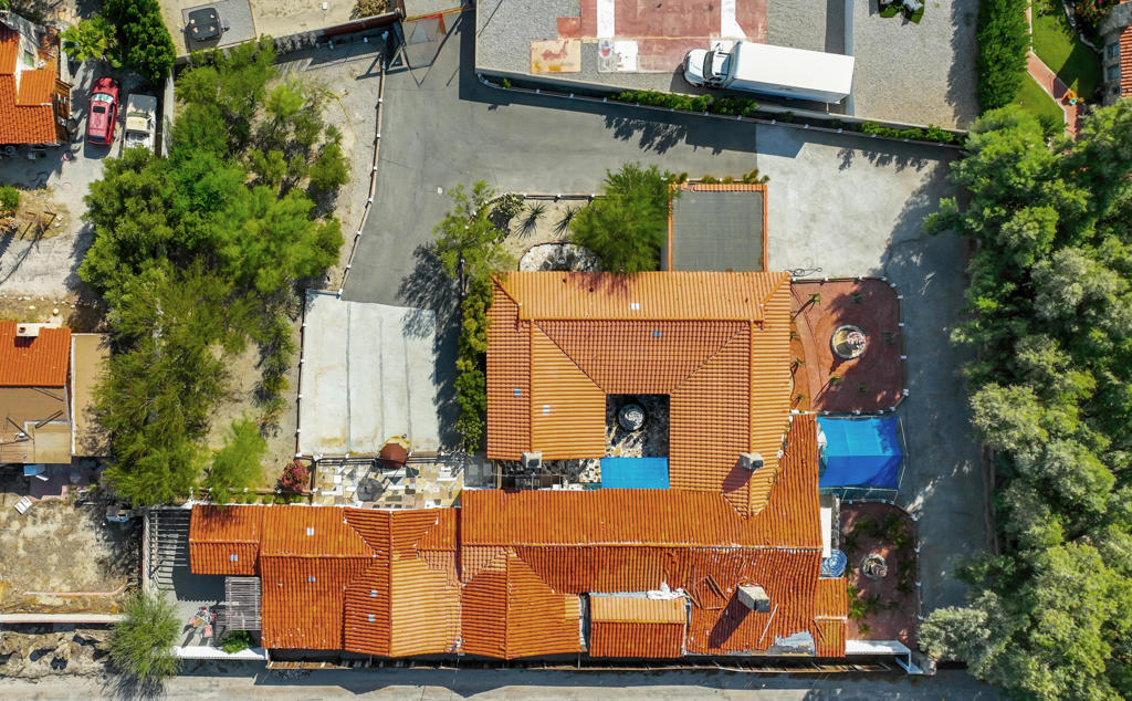 67600 Club House Drive Property Image