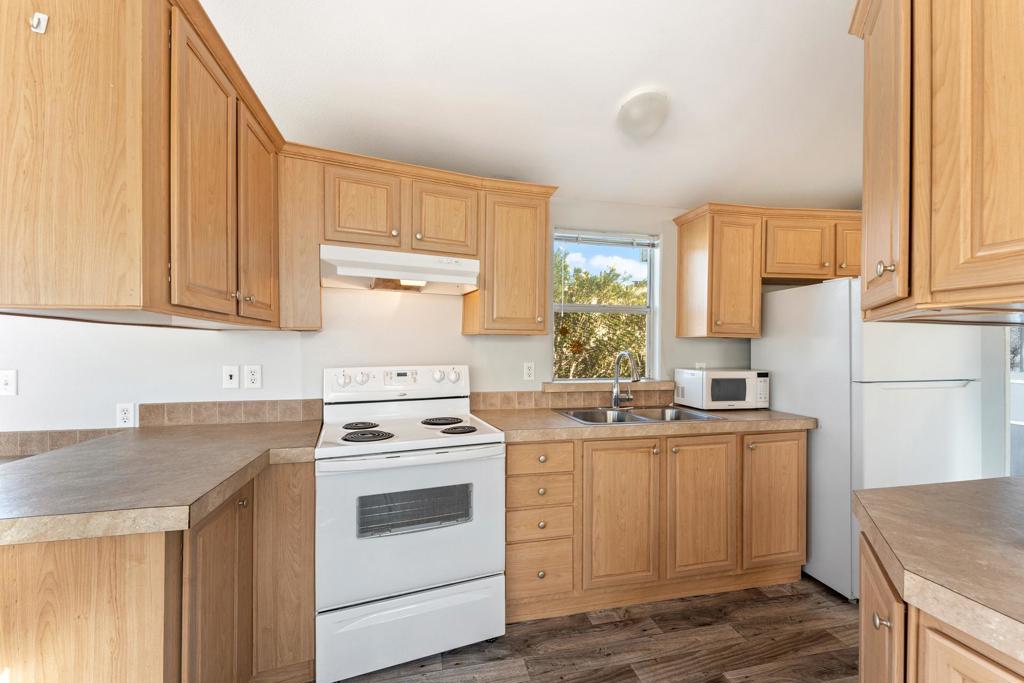 16400 Bubbling Wells Road 141 Property Photo 3