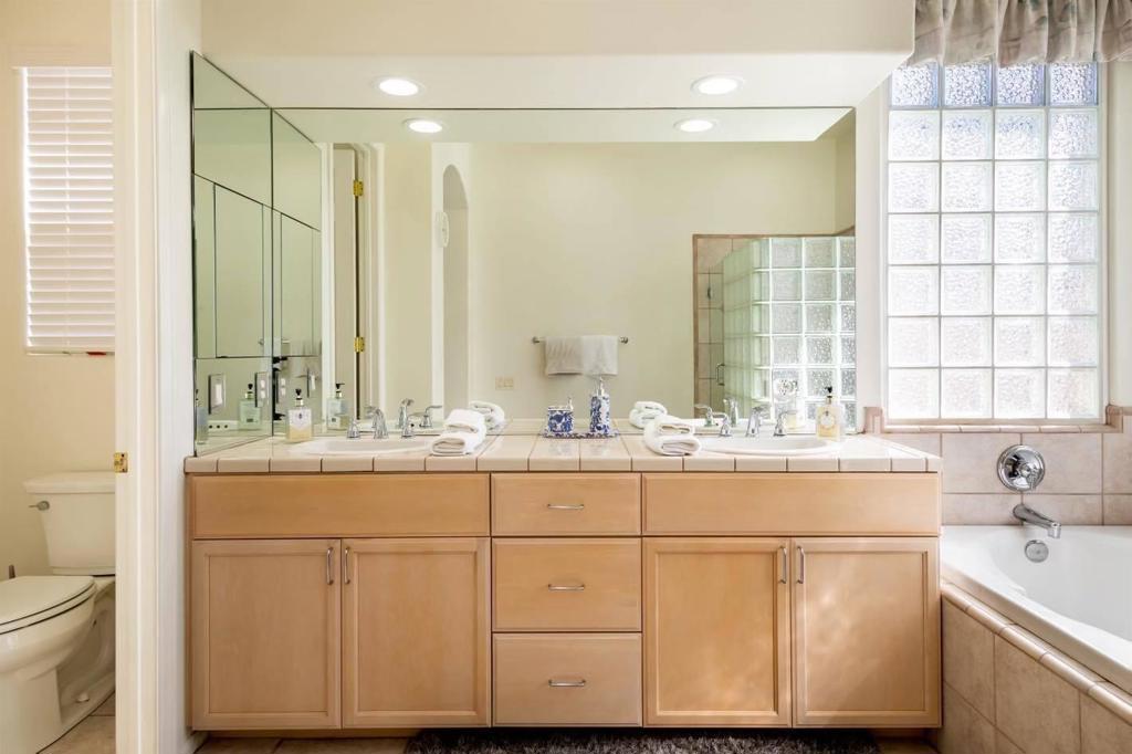 40741 Avenida Solana Property Photo 10