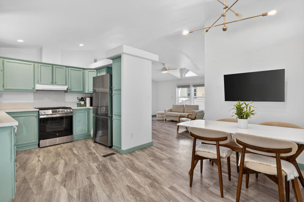 18070 Langlois Road 225 Property Photo 4