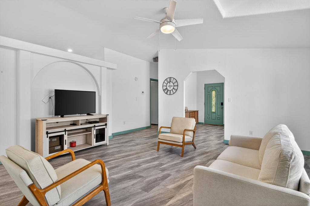 18070 Langlois Road 225 Property Photo 15