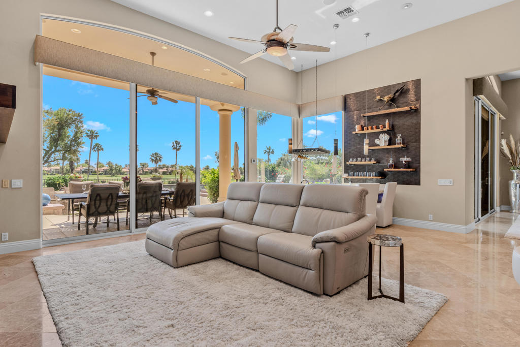49568 Via Conquistador Property Photo 12