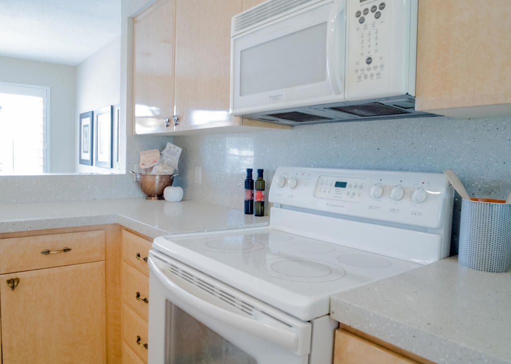529 Desert Falls Drive N Property Photo 15