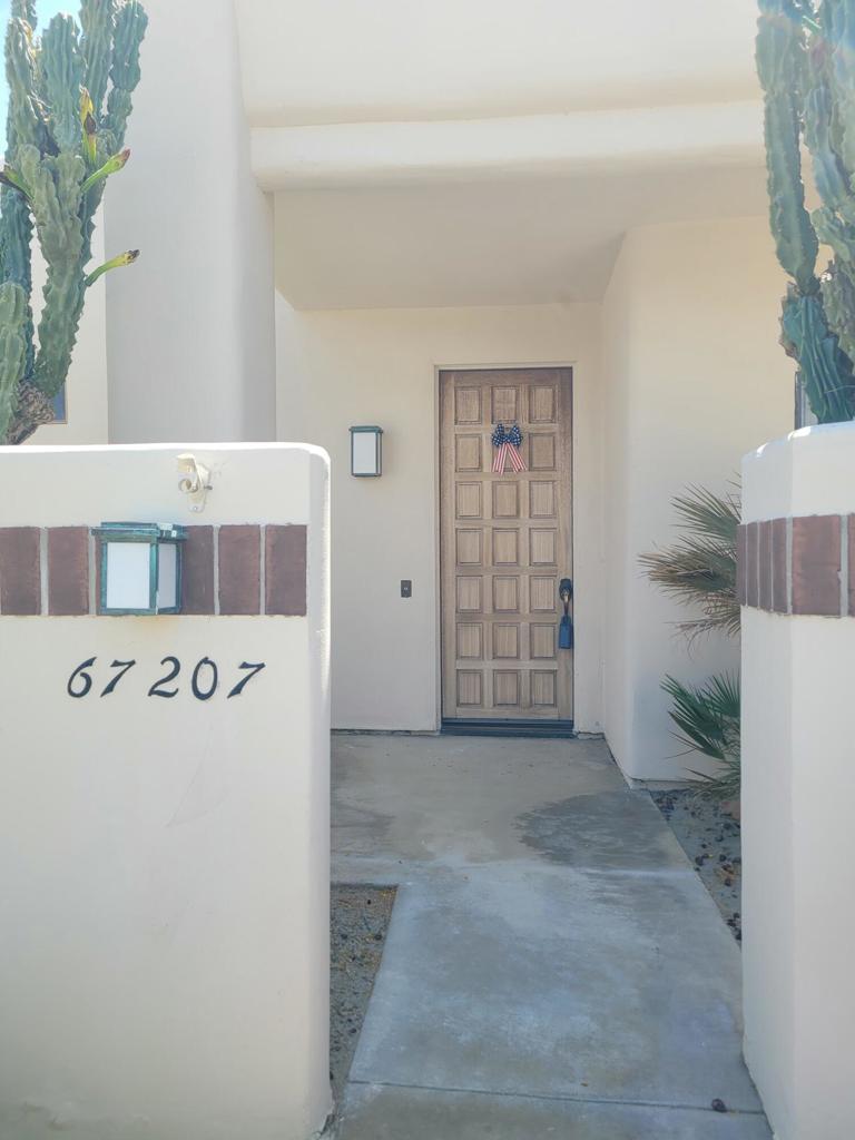 67207 N Chimayo Drive Property Photo 1