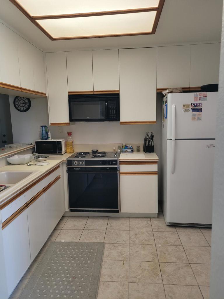 67207 N Chimayo Drive Property Photo 2