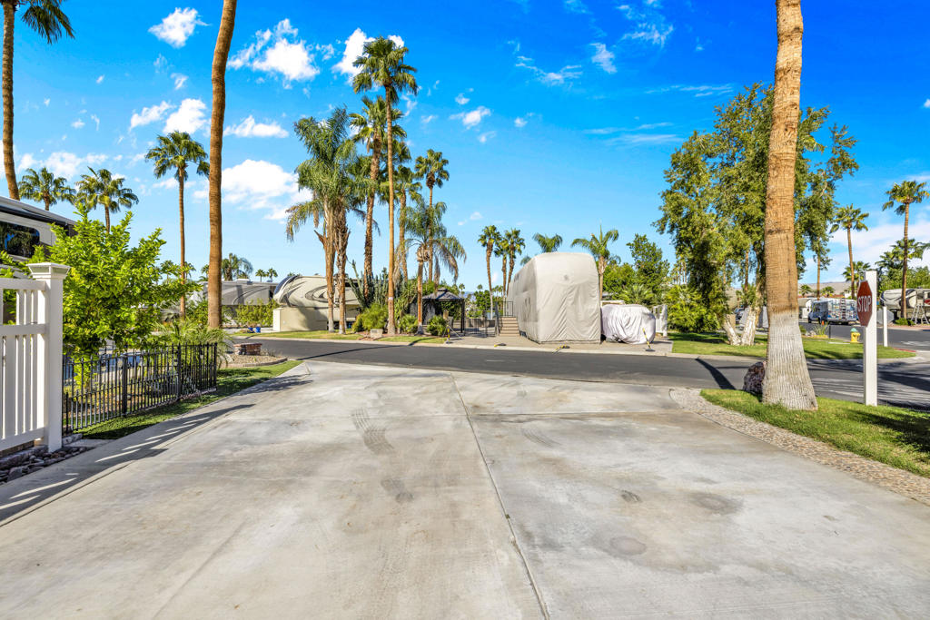 69411 Ramon Rd #1011 Property Photo 11