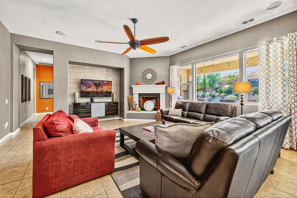 35831 Raphael Drive Property Photo 6