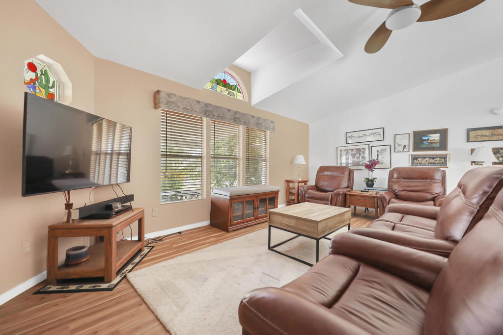 60781 Painted Hills Road Property Photo 15