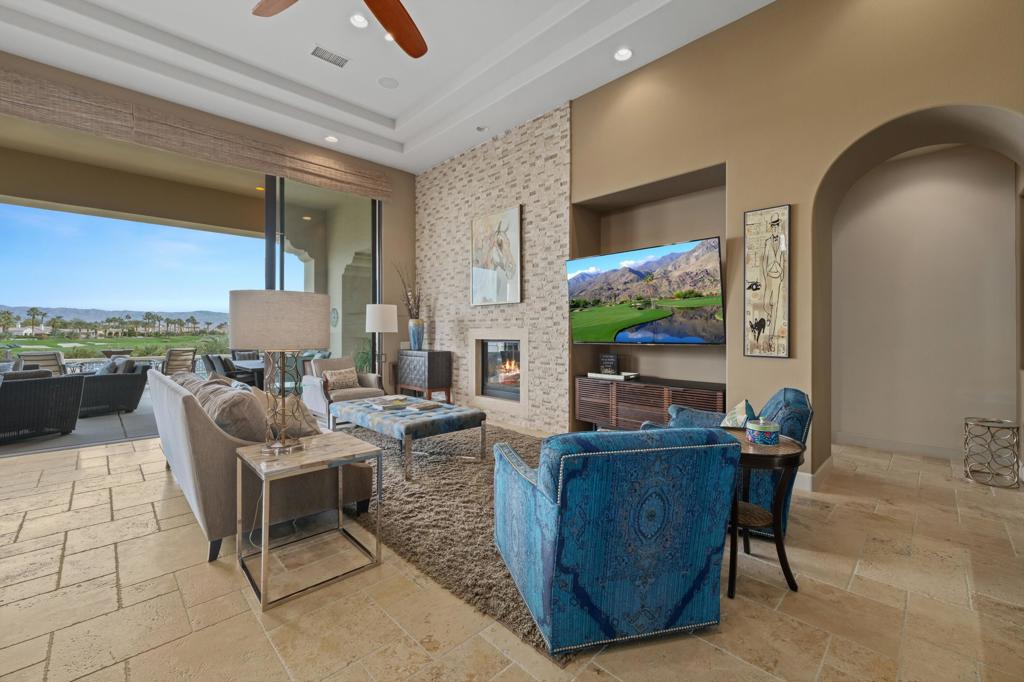 58380 Aracena Property Photo 14