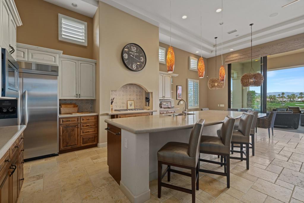 58380 Aracena Property Photo 18