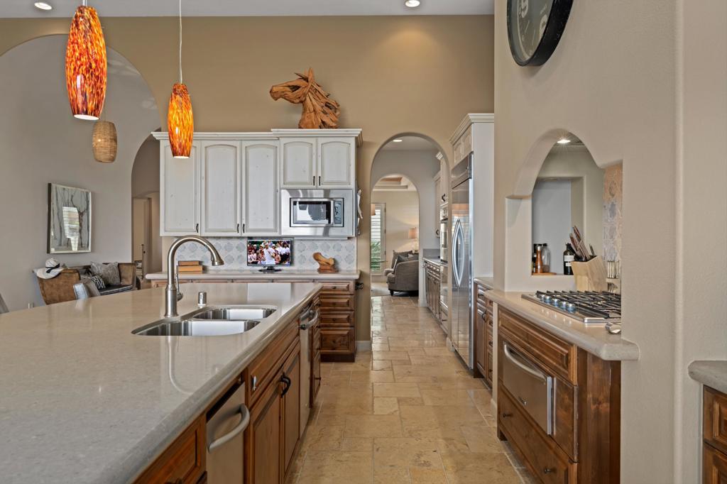 58380 Aracena Property Photo 20