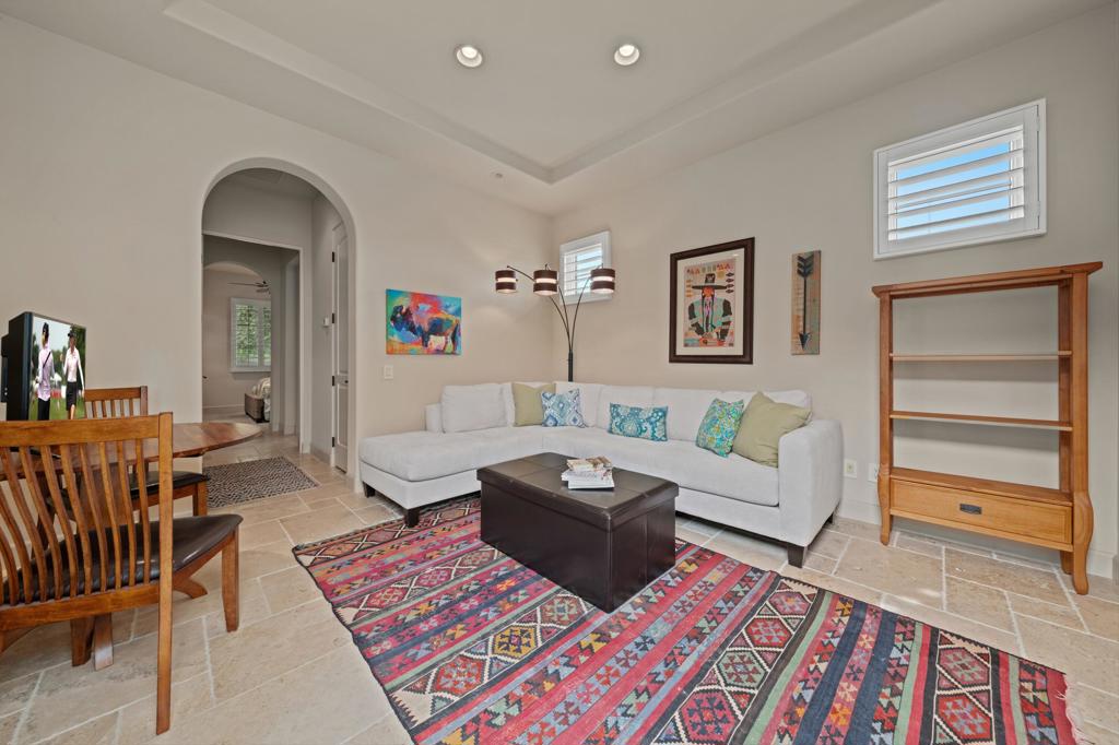 58380 Aracena Property Photo 37