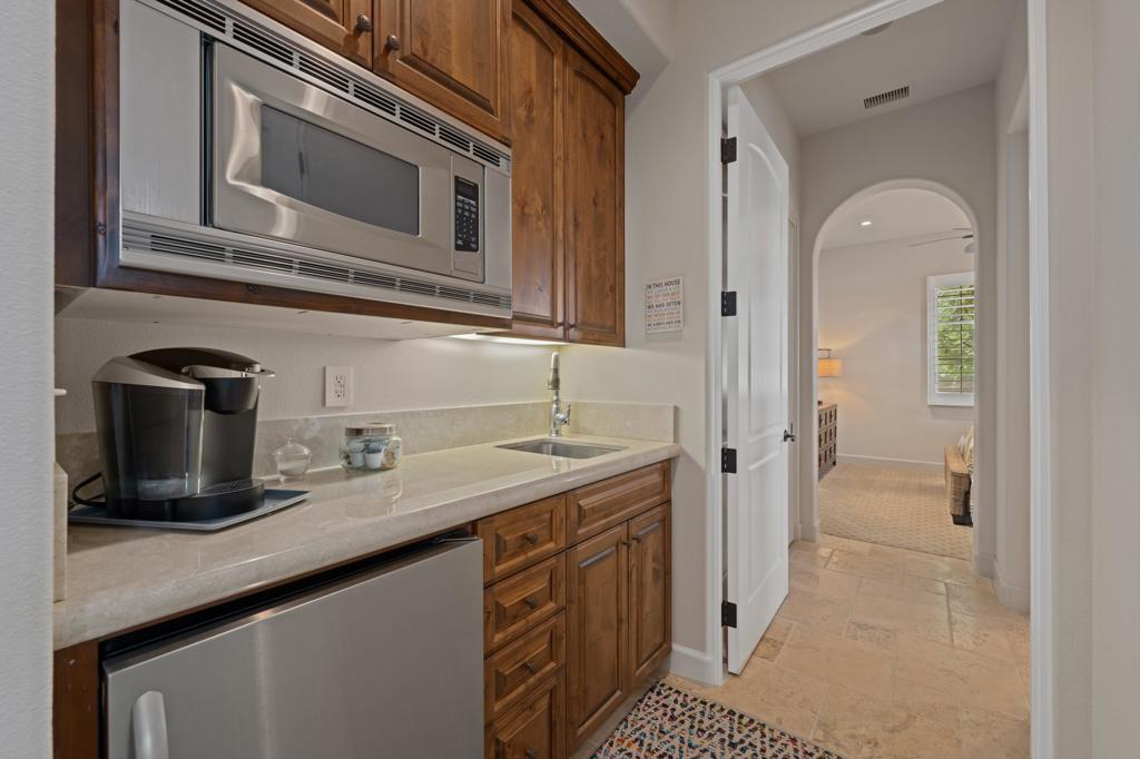 58380 Aracena Property Photo 39