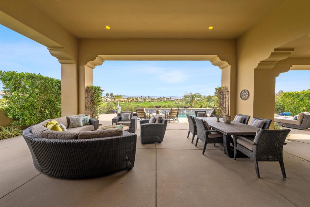 58380 Aracena Property Photo 42