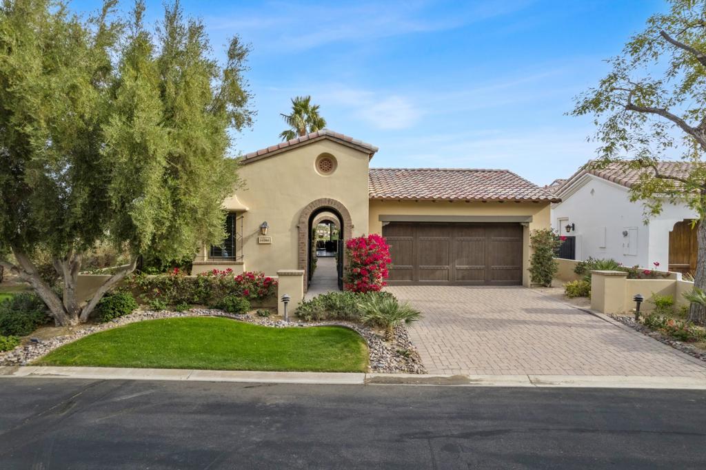 58380 Aracena Property Photo 48