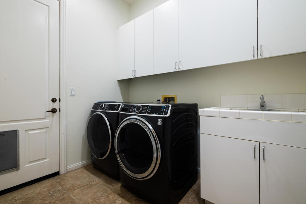 106 Batista Court Property Photo 37