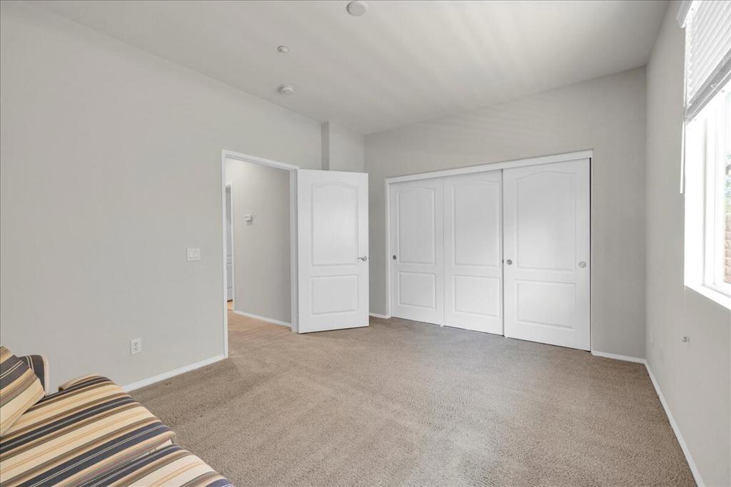 2590 Windmill Way Property Photo 18