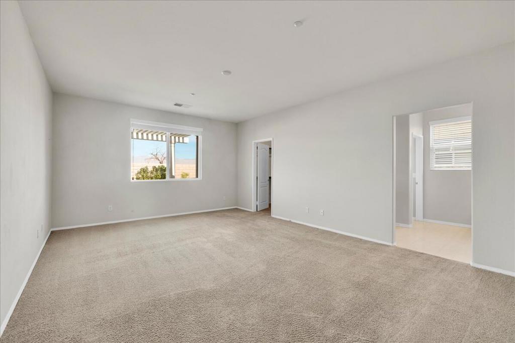 2590 Windmill Way Property Photo 20