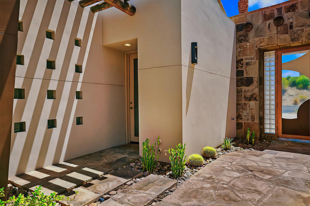 9 Rockcrest Drive Property Photo 14