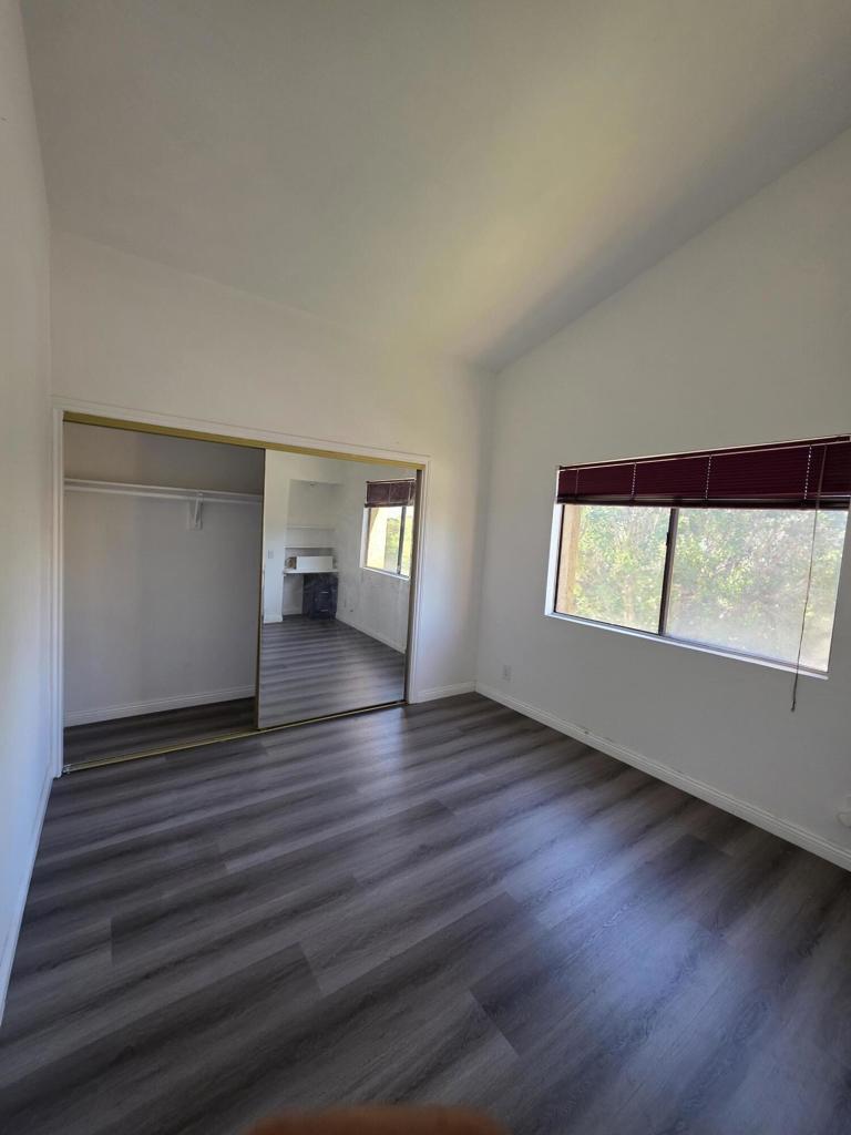 464 E Calle Begonia Property Photo 13