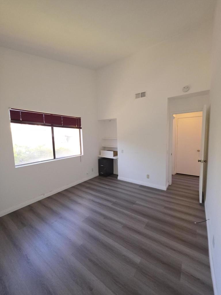 464 E Calle Begonia Property Photo 14