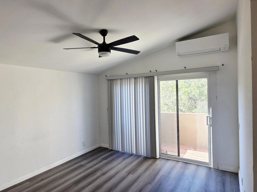 464 E Calle Begonia Property Photo 18