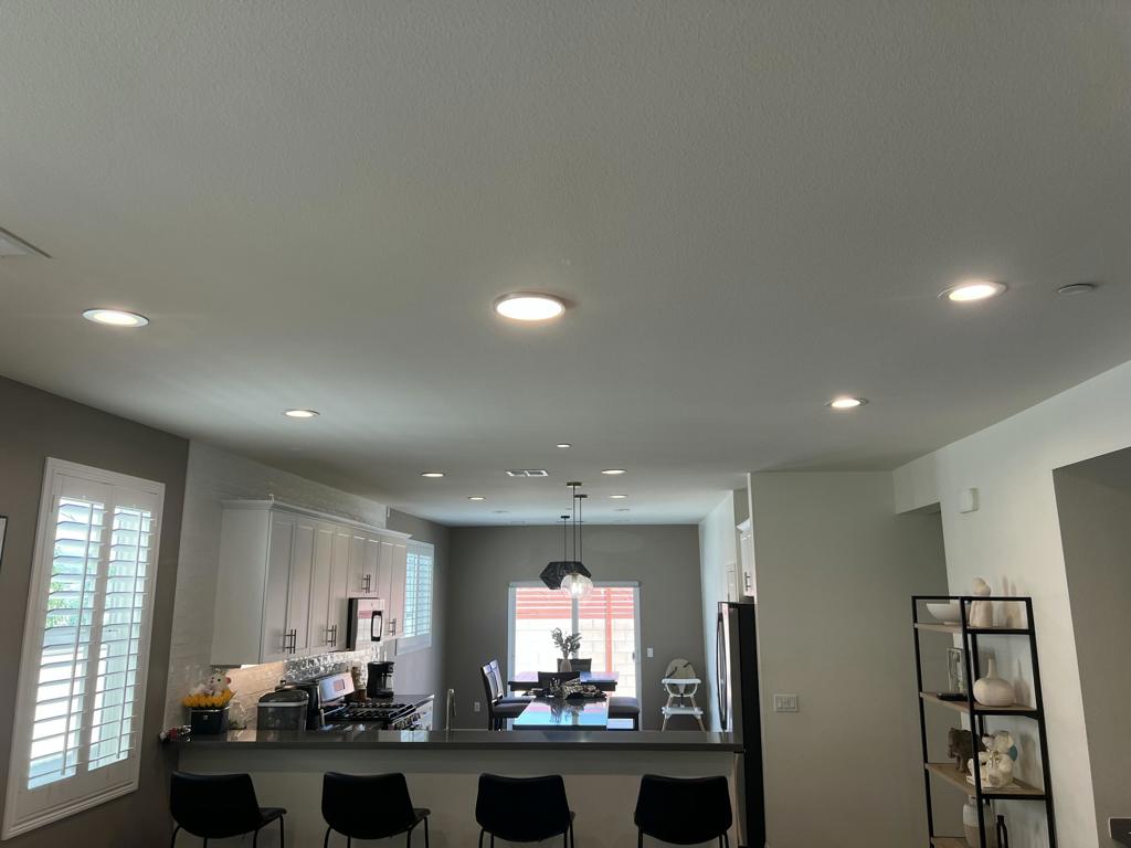 426 E Orchard Street Property Photo 8