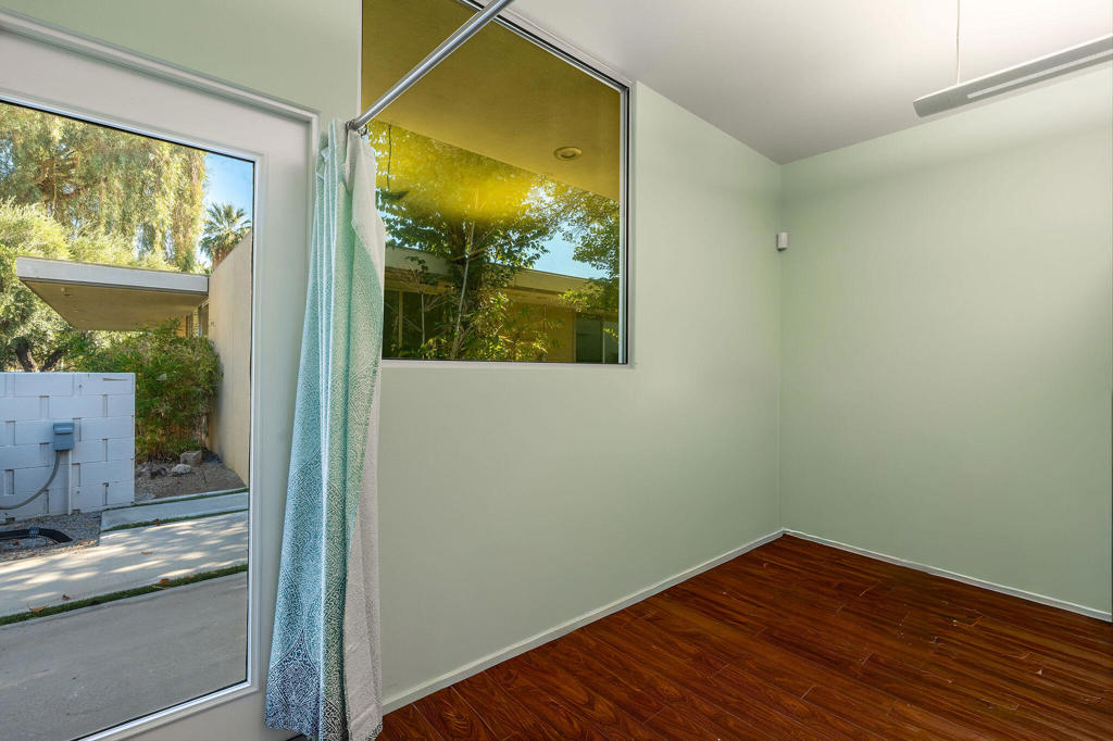 189 Civic Drive 5 Property Photo 13