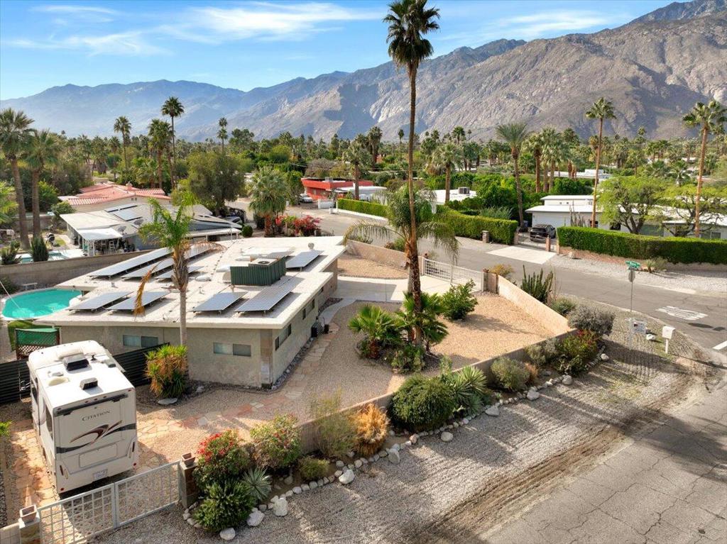 1617 E Paseo El Mirador Property Photo 1
