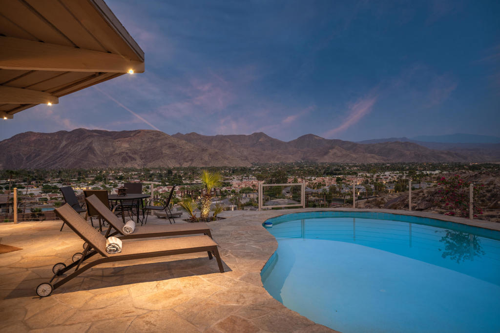 17 Cahuilla Hills Drive Property Photo 6