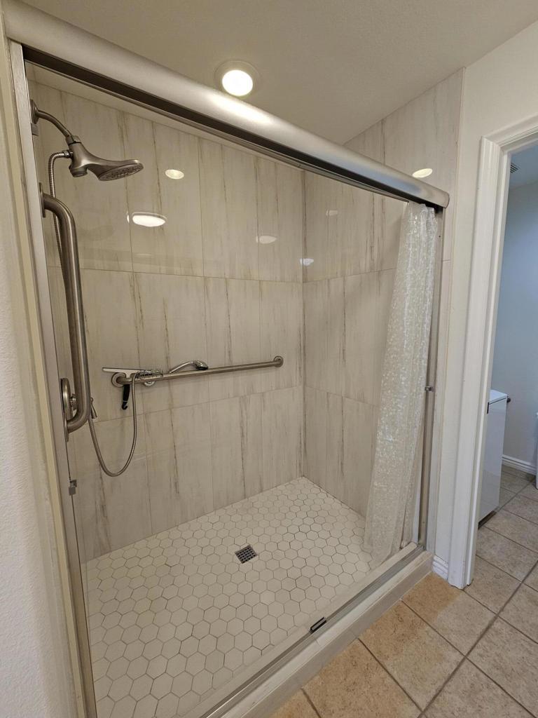 45245 Seeley Drive 18d Property Photo 13