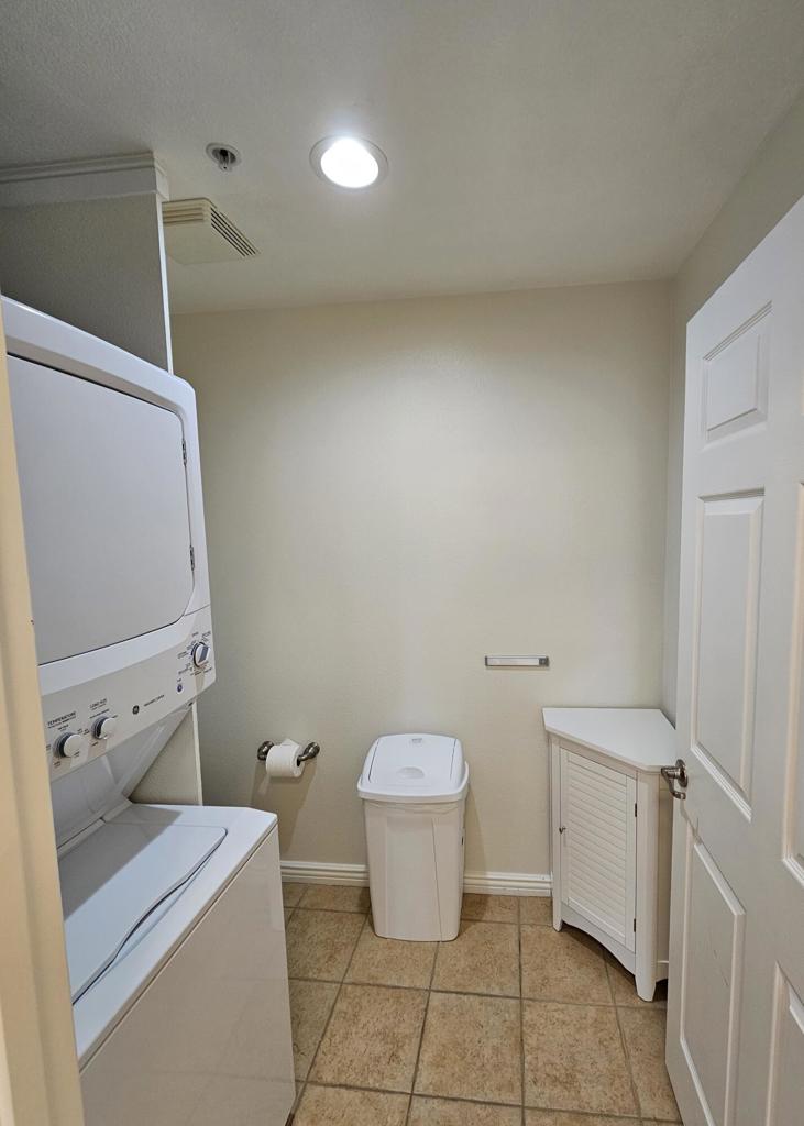 45245 Seeley Drive 18d Property Photo 14