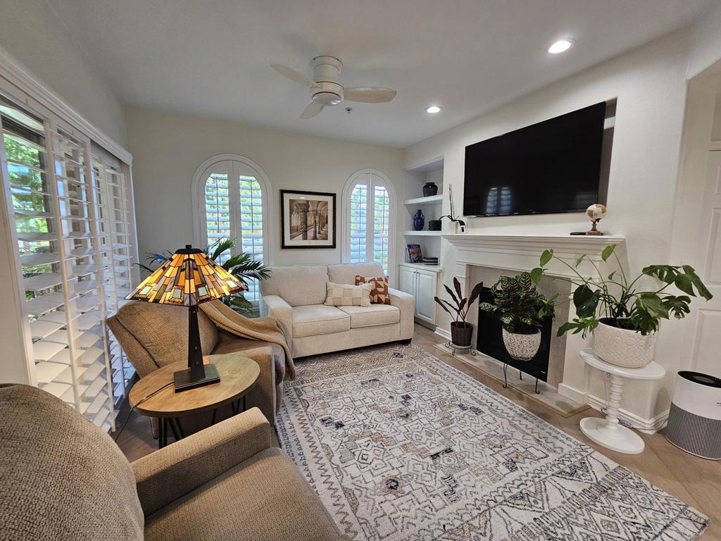 45245 Seeley Drive 18d Property Photo 21