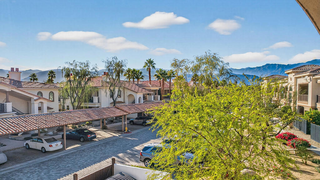 2107 Via Calderia Property Photo 7