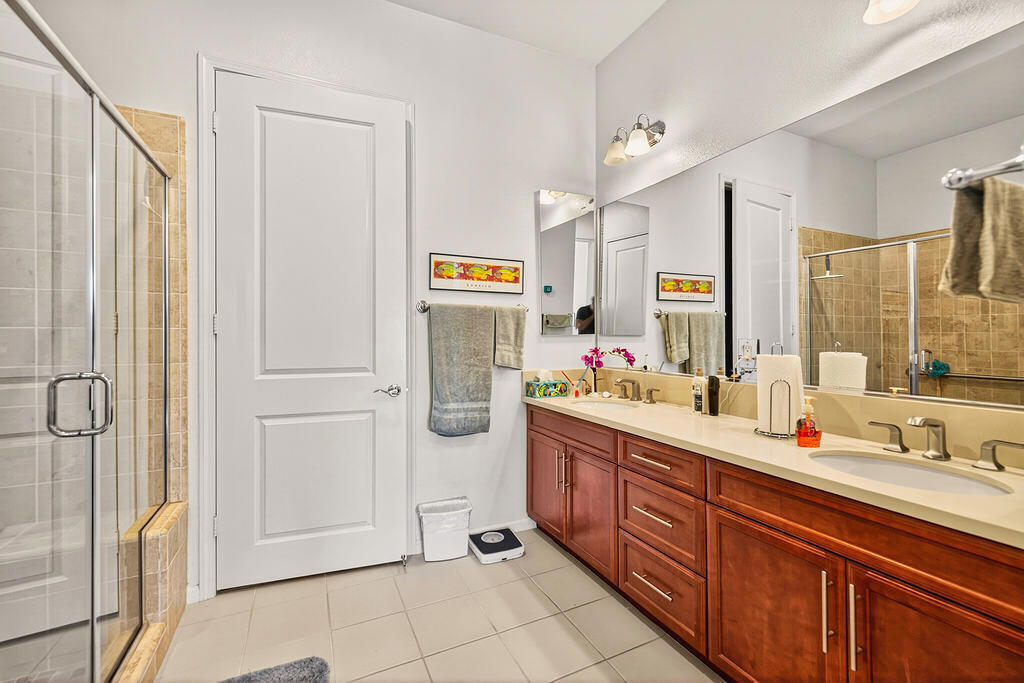 2107 Via Calderia Property Photo 9