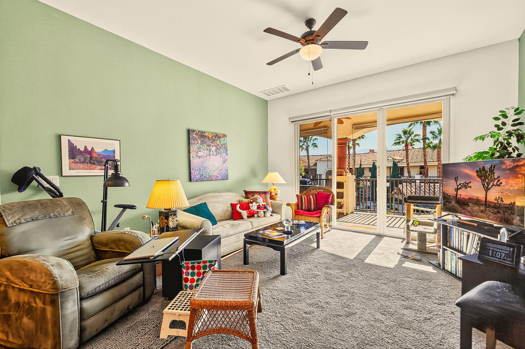 2107 Via Calderia Property Photo 12