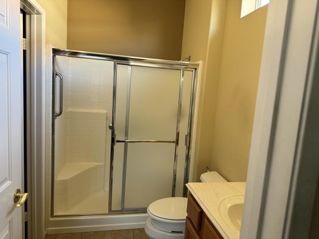78464 Glastonbury Way Property Photo 3