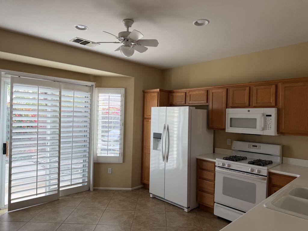 78464 Glastonbury Way Property Photo 7