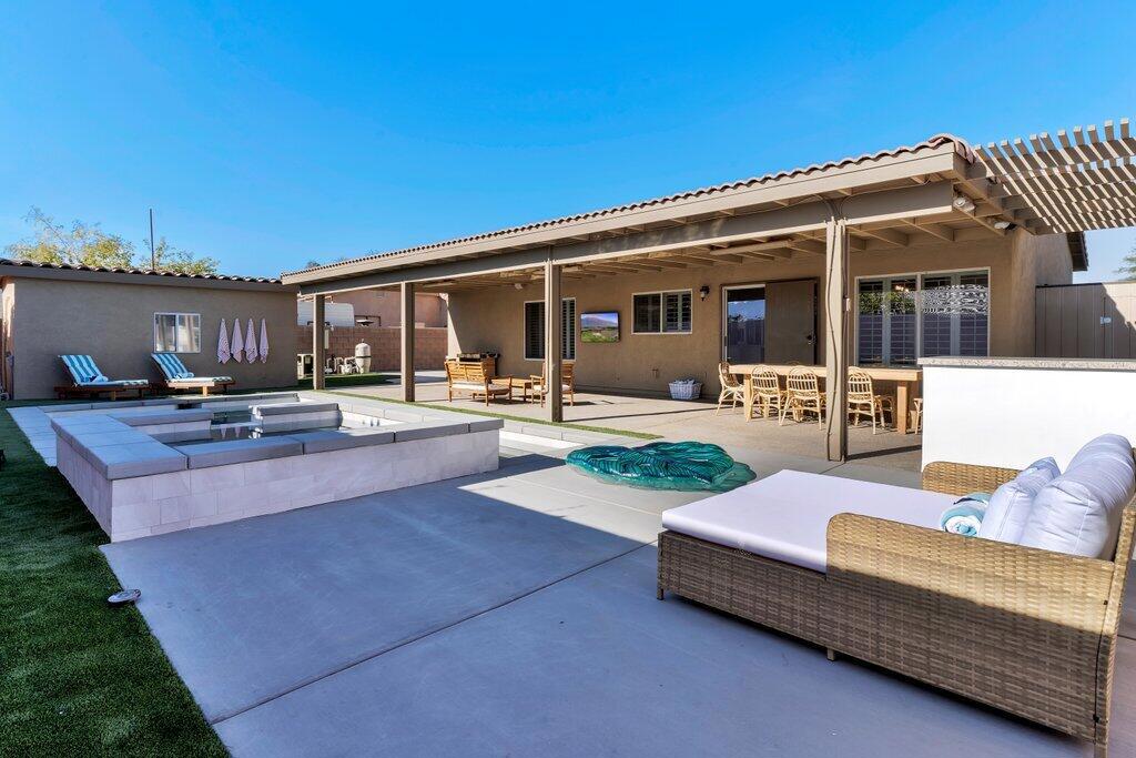 83347 Mango Walk Property Photo 3