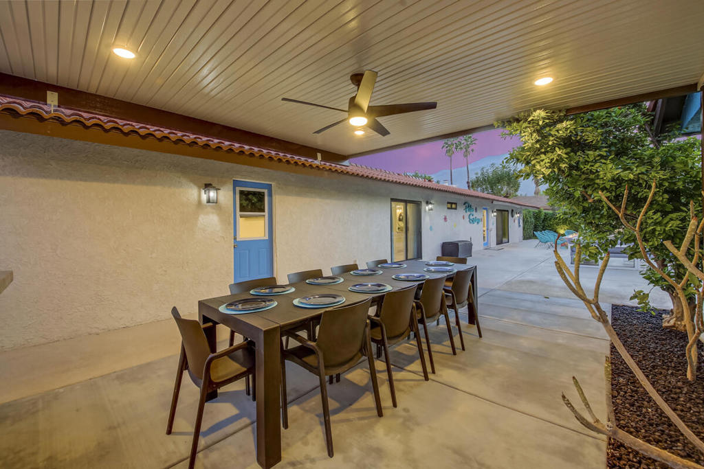 2230 Tamarisk Road Property Photo 6