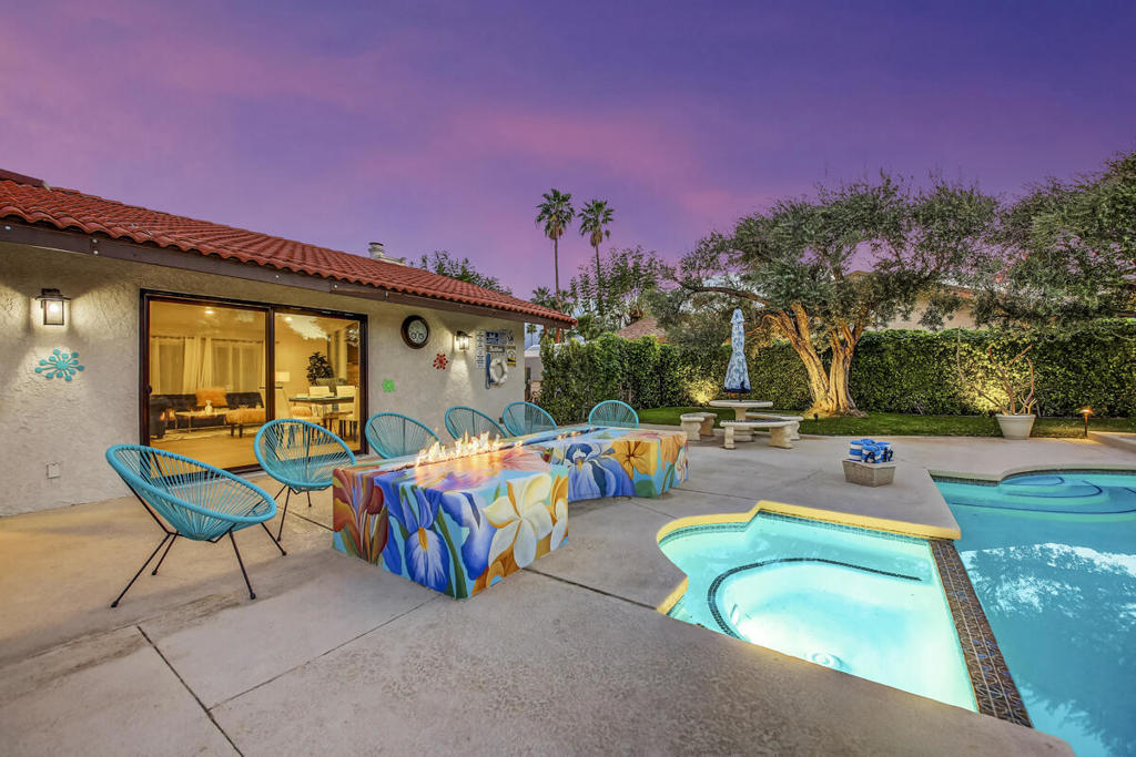2230 Tamarisk Road Property Photo 15