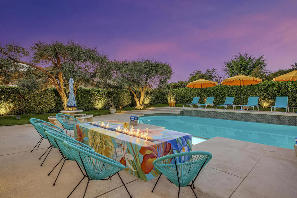 2230 Tamarisk Road Property Photo 16