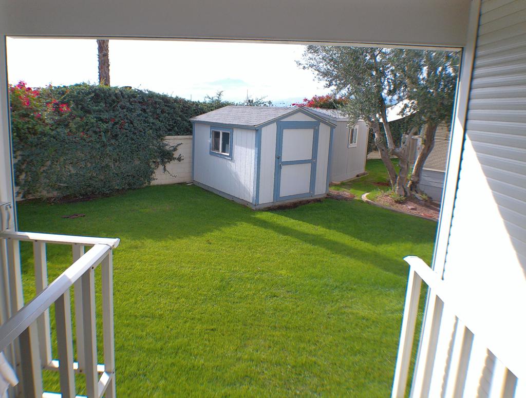 84136 Ave 44,206 206 Property Photo 18