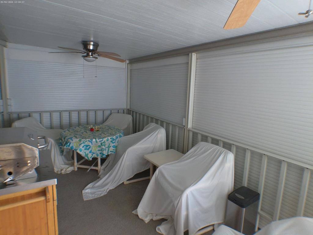 84136 Ave 44,206 206 Property Photo 46